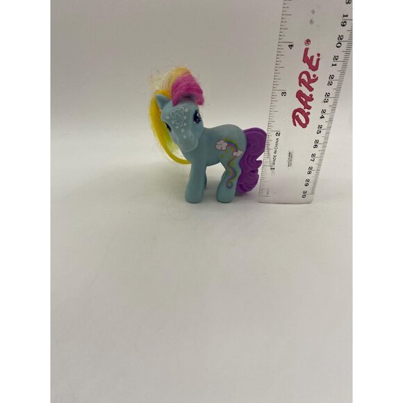 2008 McDonald's Hasbro My Little Pony Rainbow Dash Pony Figurine Happy Meal Toy - Picture 2 of 7